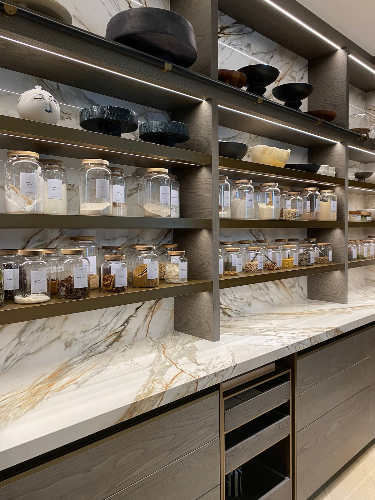 Walk-in pantry in a Dubai villa organized by Neatly